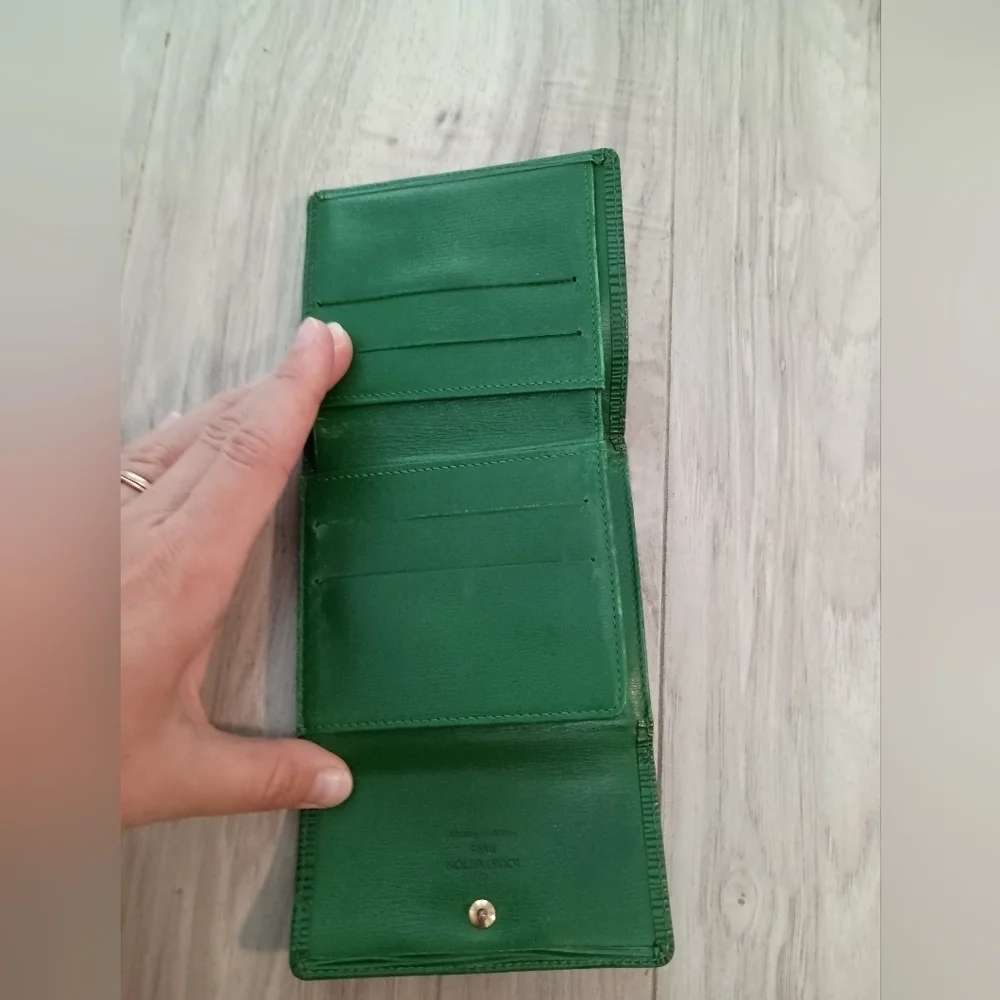 Authentic Louis Vuitton Green Epi Leather LV Embossed Logo Trifold Wallet